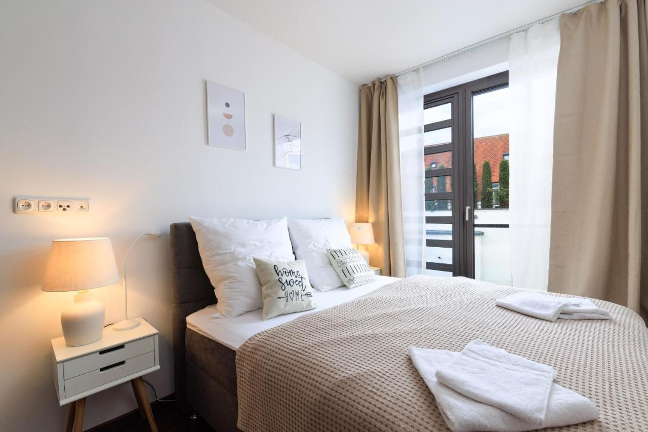 Global Living - Design Apartment I Rathausplatz I Kitchen I אוגסבורג מראה חיצוני תמונה